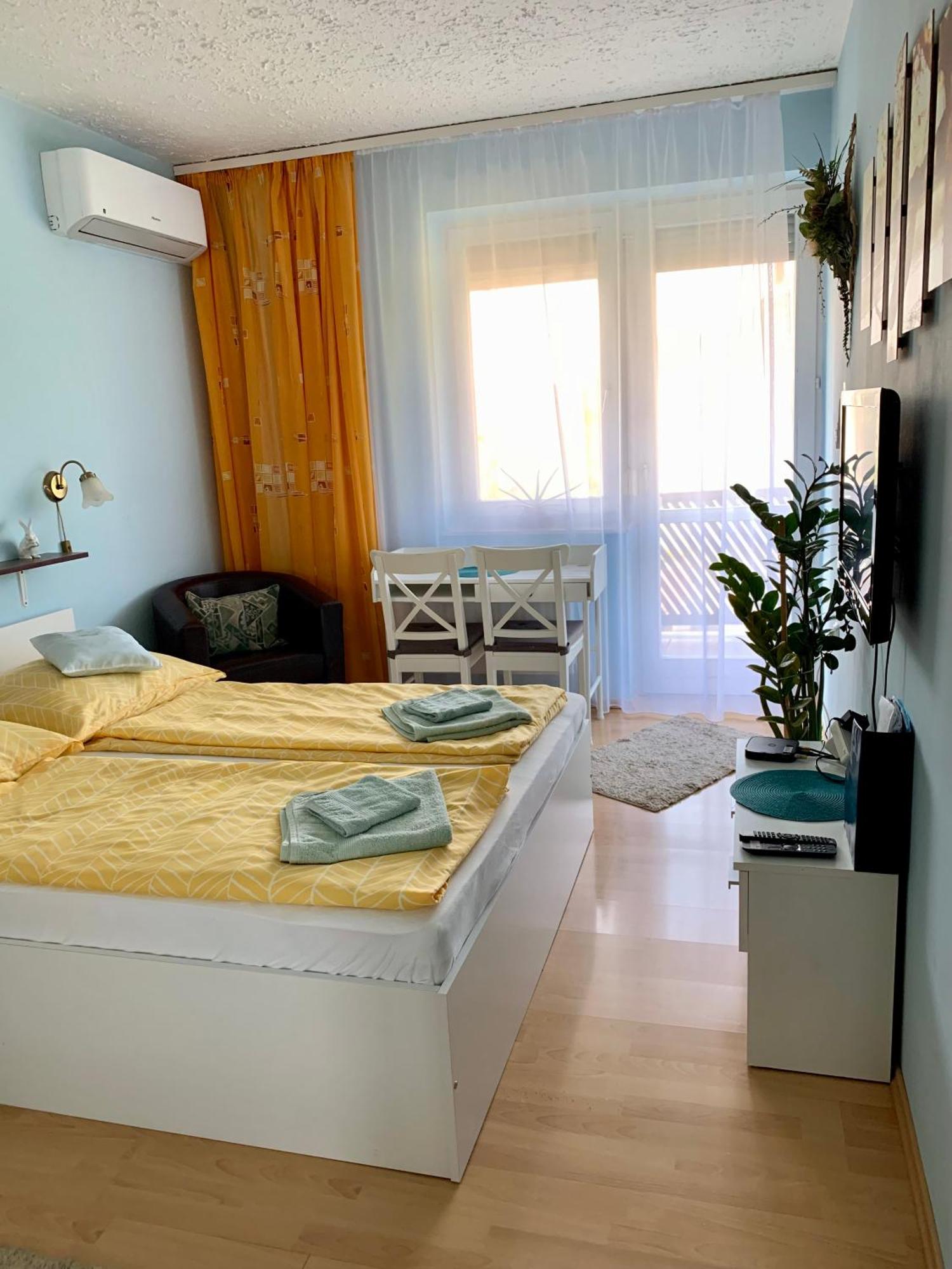 Aloé Apartman Sopron Extérieur photo