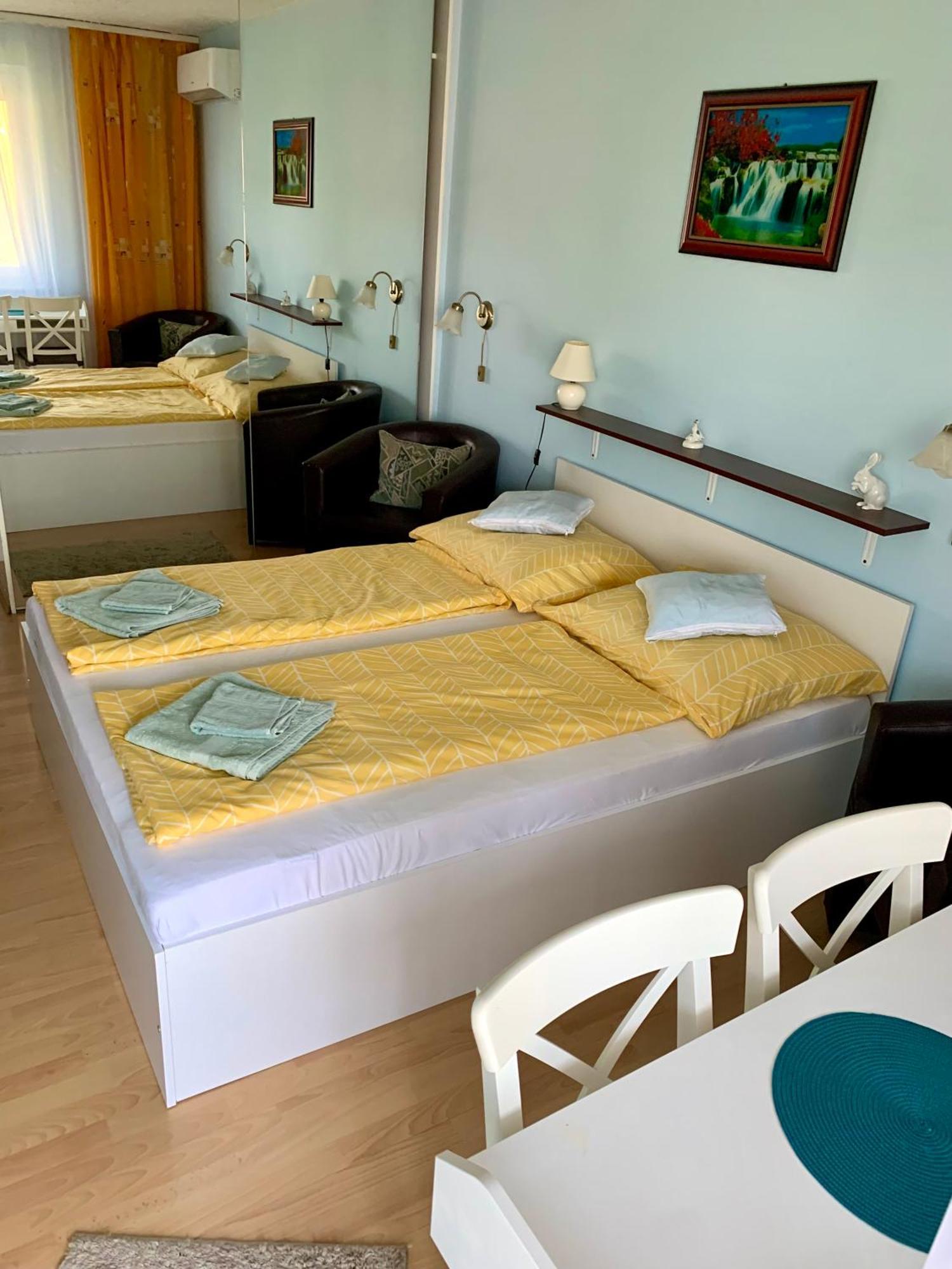 Aloé Apartman Sopron Extérieur photo